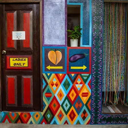 Los Amigos Hostel-2